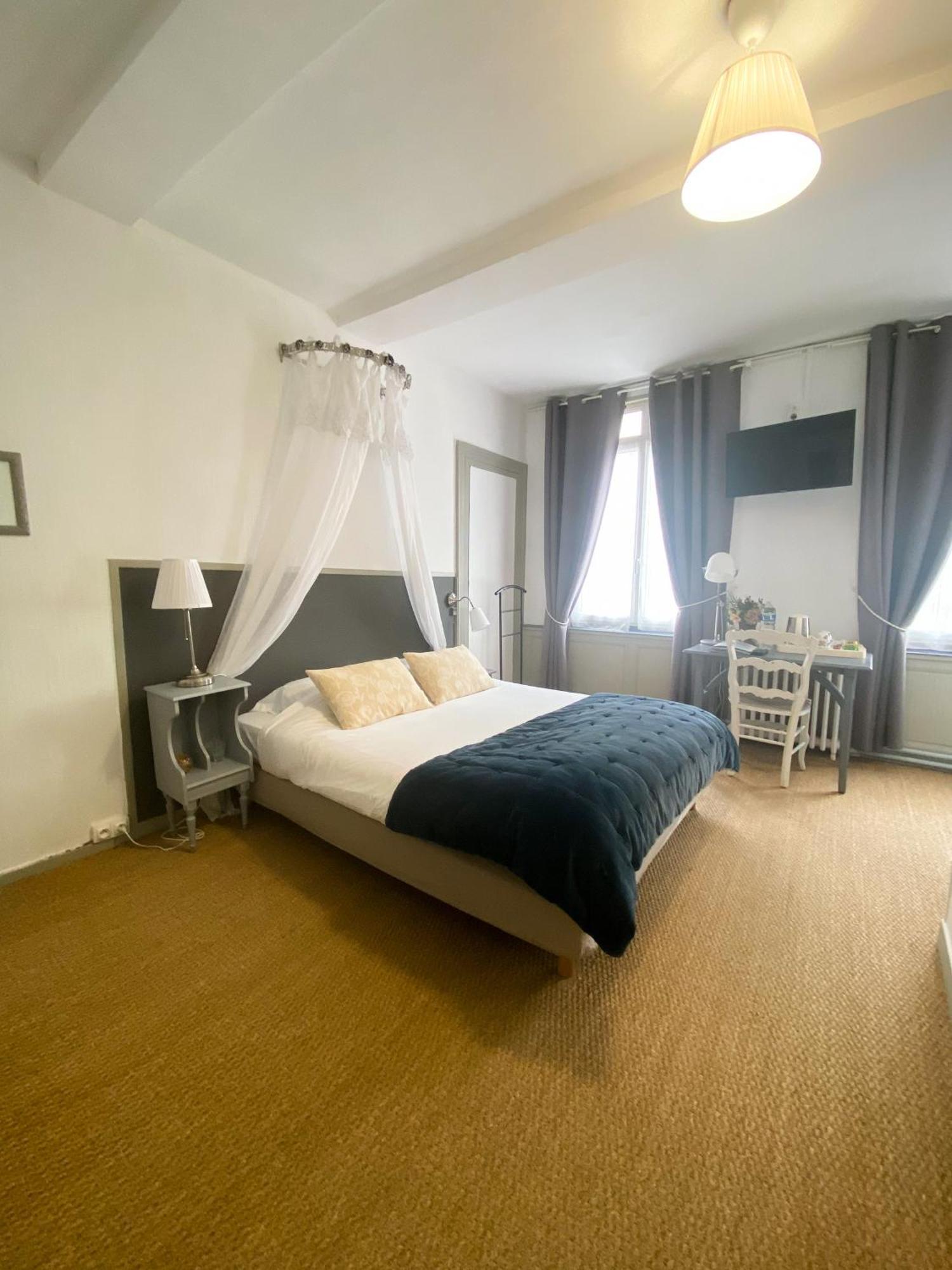 Chambres D'Hotes La Villa Alienor Лез-Андели Экстерьер фото
