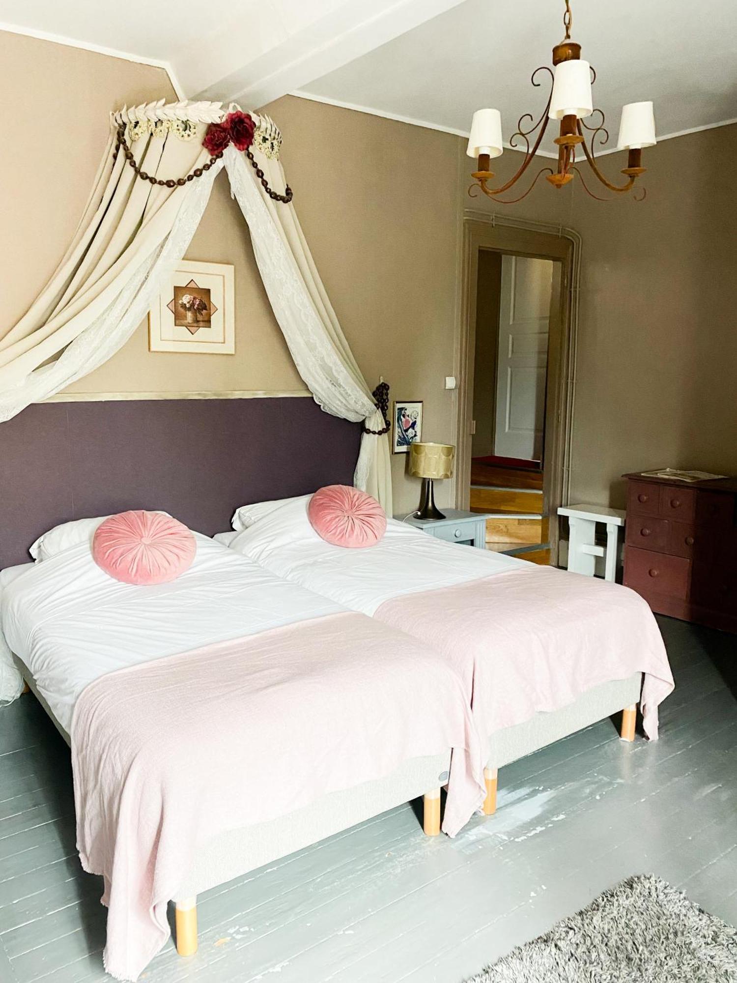 Chambres D'Hotes La Villa Alienor Лез-Андели Экстерьер фото