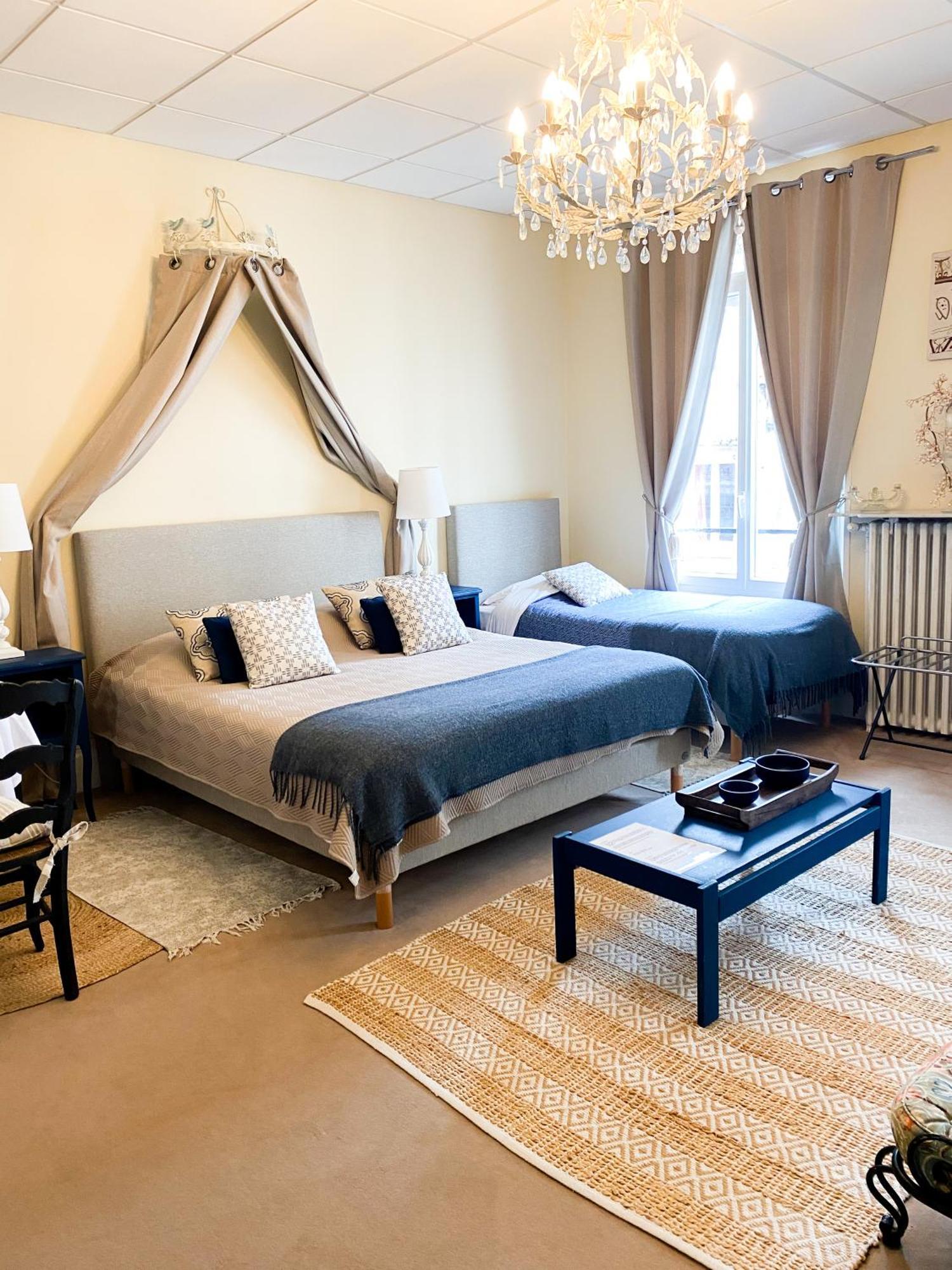 Chambres D'Hotes La Villa Alienor Лез-Андели Экстерьер фото