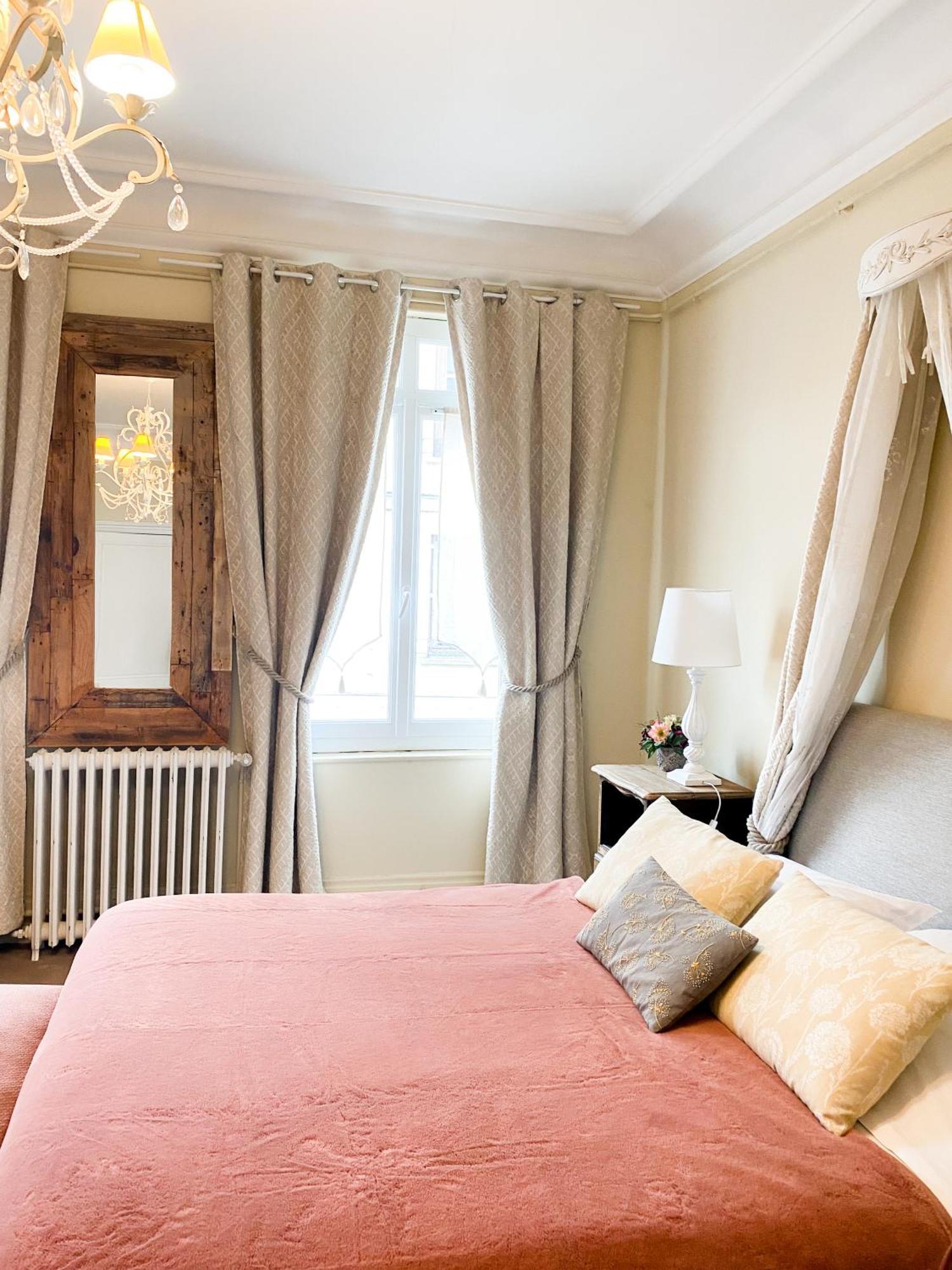 Chambres D'Hotes La Villa Alienor Лез-Андели Экстерьер фото