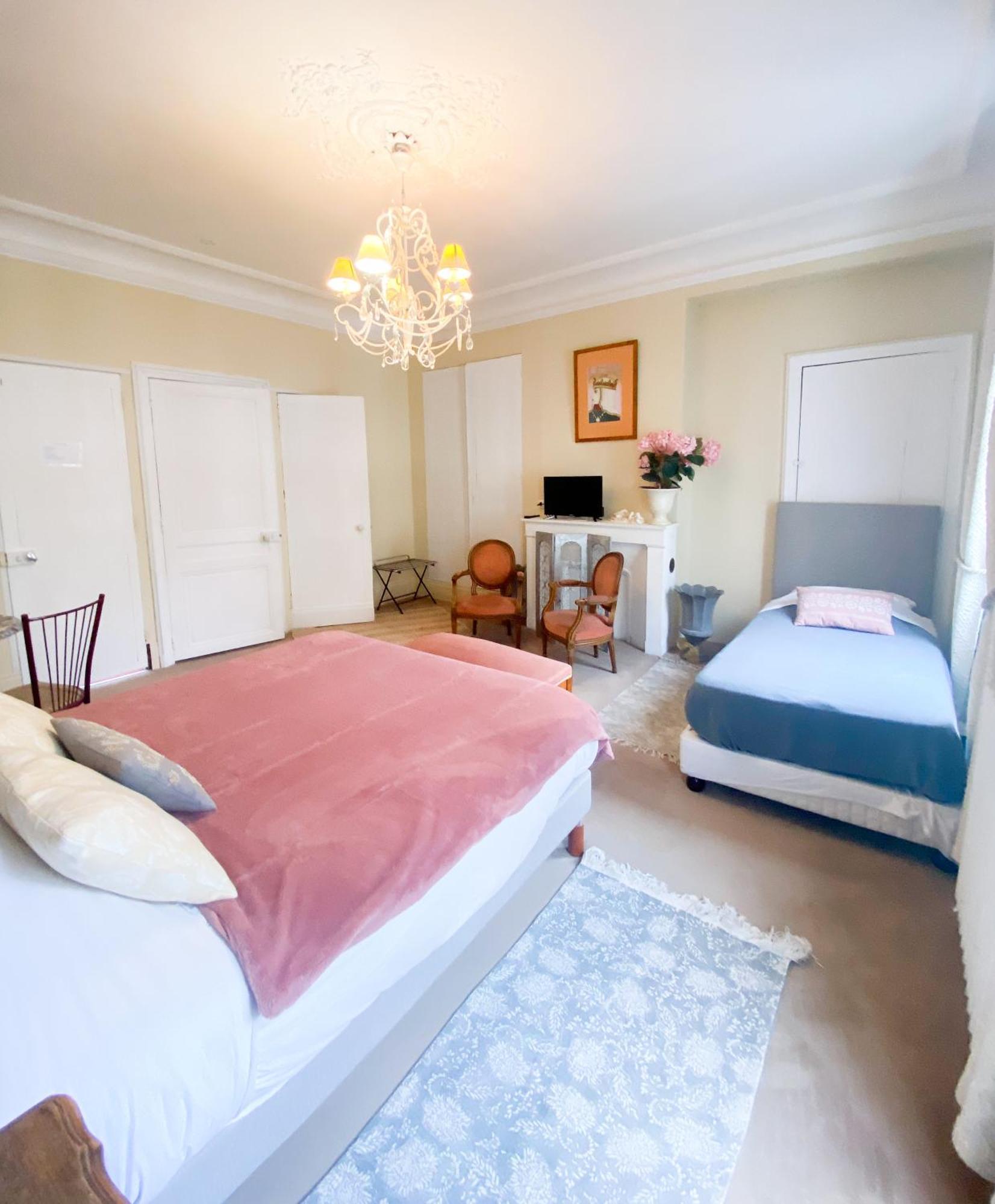 Chambres D'Hotes La Villa Alienor Лез-Андели Экстерьер фото