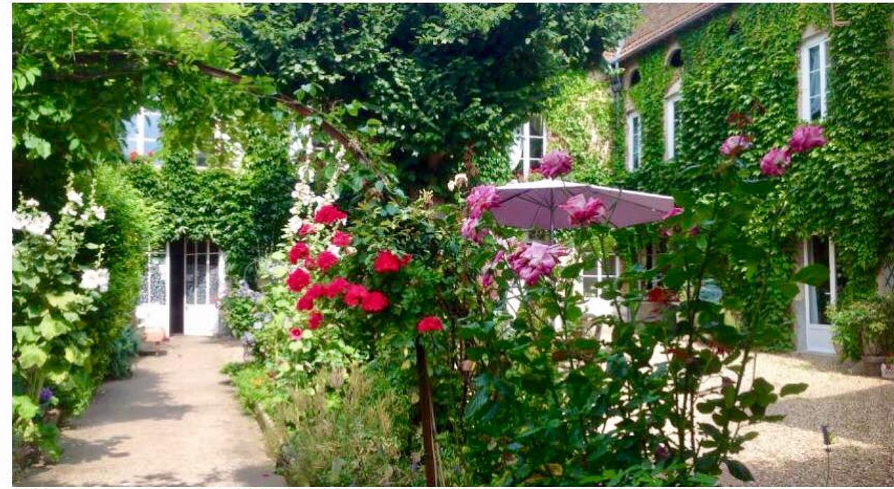 Chambres D'Hotes La Villa Alienor Лез-Андели Экстерьер фото